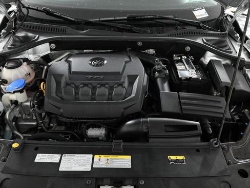 Certified 2021 Volkswagen Passat 2.0T S image 27