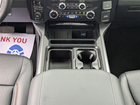 New 2026 Ford F250 Lariat w/ Black Appearance Package image 21