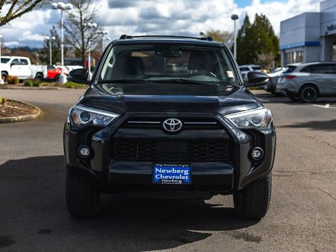 Used 2024 Toyota 4Runner SR5 Premium w/ Moonroof Package AWD/4WD image 5