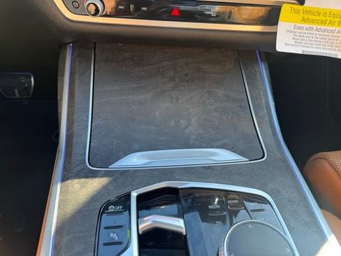 Used 2023 BMW X7 xDrive40i w/ M Sport Package image 35