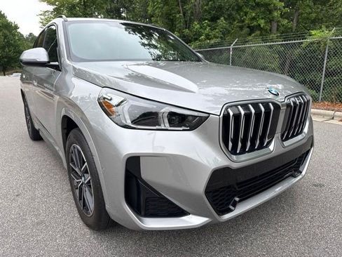 Certified 2023 BMW X1 xDrive28i w/ M Sport Package AWD/4WD image 11
