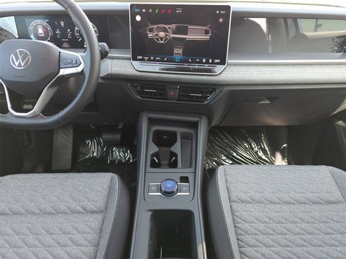 New 2026 Volkswagen Tiguan S image 25