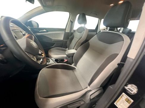 Certified 2023 Volkswagen Taos S FWD image 14