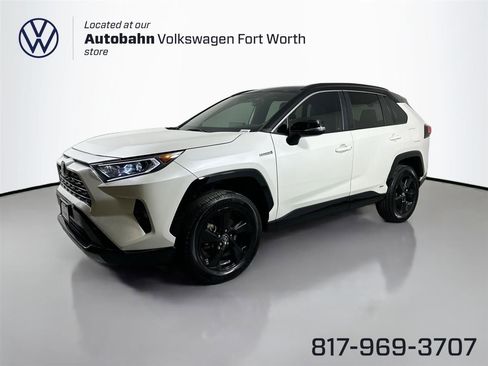 Used 2020 Toyota RAV4 XSE image 1