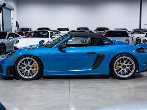 Used 2024 Porsche 718 Boxster Spyder RS RWD image 73