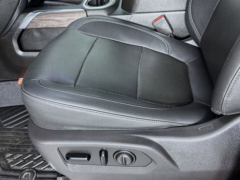 Used 2021 Chevrolet Silverado 3500 LTZ w/ LTZ Plus Package image 20