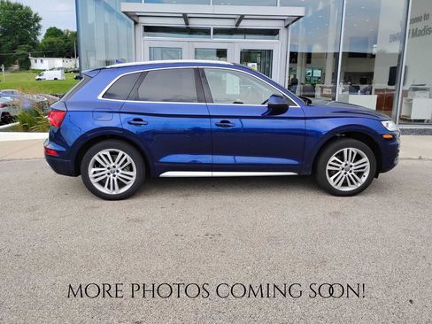 Used 2018 Audi Q5 Prestige w/ Prestige Package AWD/4WD image 2