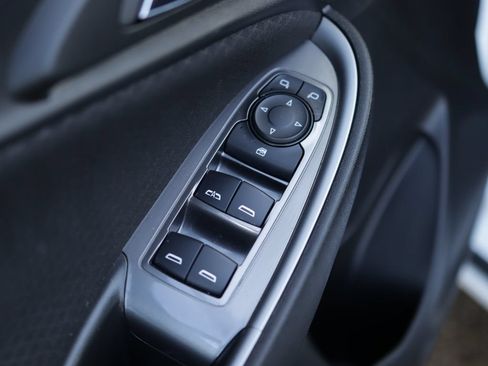 Used 2023 Chevrolet Malibu LT FWD image 23