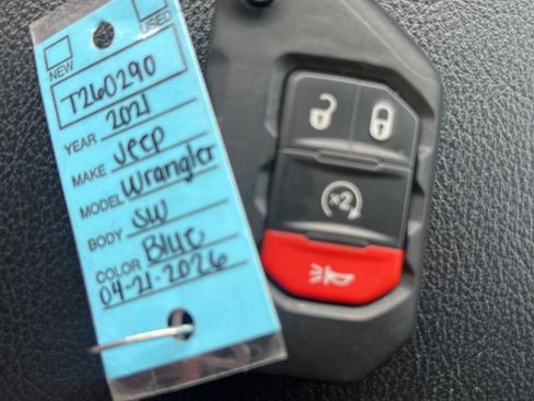 Used 2021 Jeep Wrangler Unlimited Rubicon AWD/4WD image 33