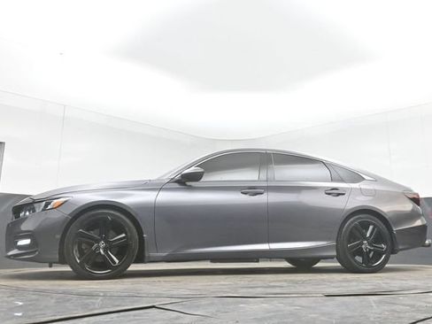 Used 2019 Honda Accord Sport image 42