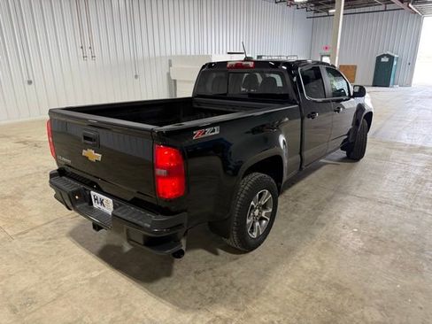 Used 2017 Chevrolet Colorado Z71 image 35