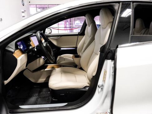 Used 2020 Tesla Model S Long Range image 4