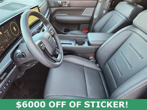 Used 2026 Hyundai Santa Fe Calligraphy image 9