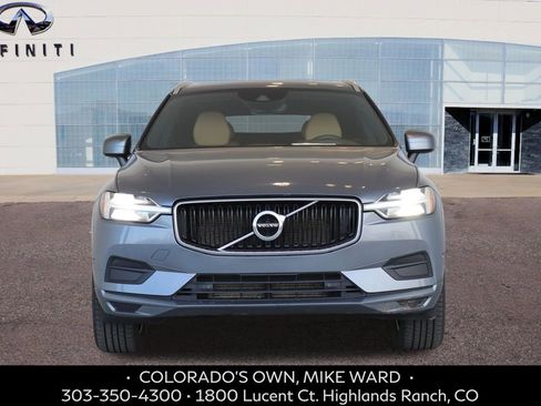 Used 2018 Volvo XC60 T6 Momentum w/ Vision Package image 9