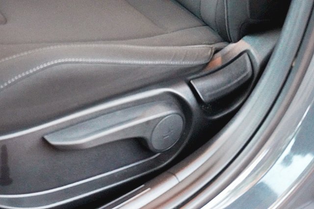 Certified 2025 Hyundai Elantra Sport FWD image 23