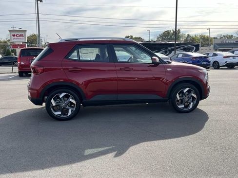 New 2026 Hyundai Venue SEL FWD image 4