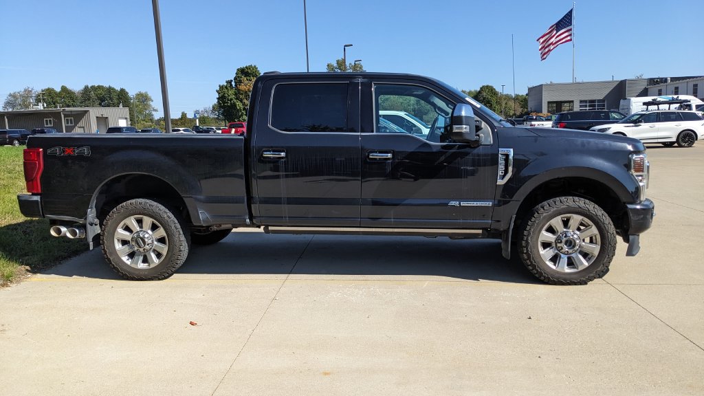 Used 2020 Ford F250 Platinum AWD/4WD image 2