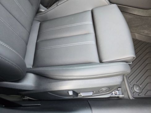 New 2026 Audi A6 Premium Plus AWD/4WD image 25