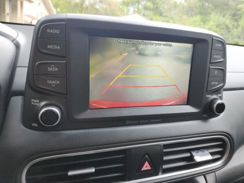 Used 2021 Hyundai Kona SEL w/ Cargo Package image 15