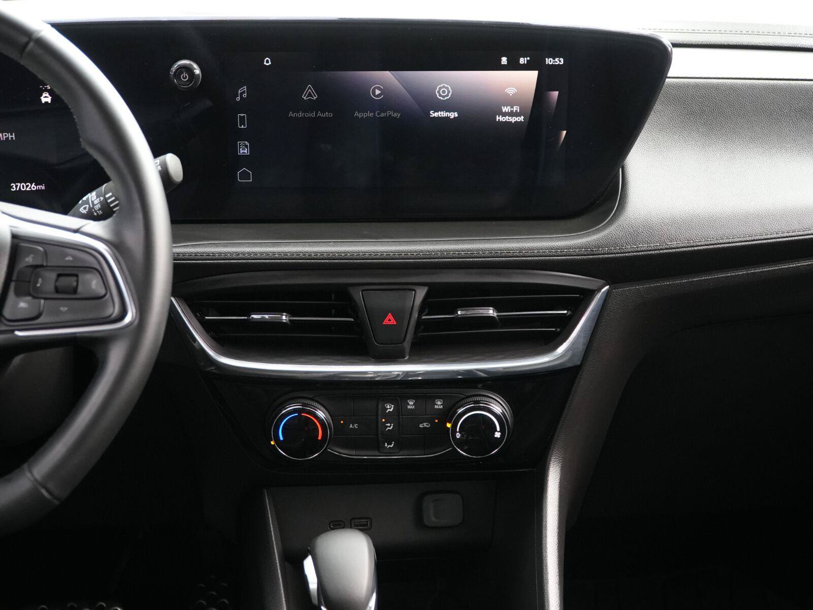 Used 2025 Buick Encore GX Sport Touring FWD image 25