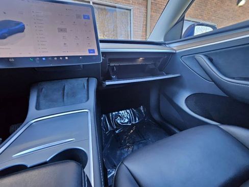 Used 2023 Tesla Model Y RWD image 54