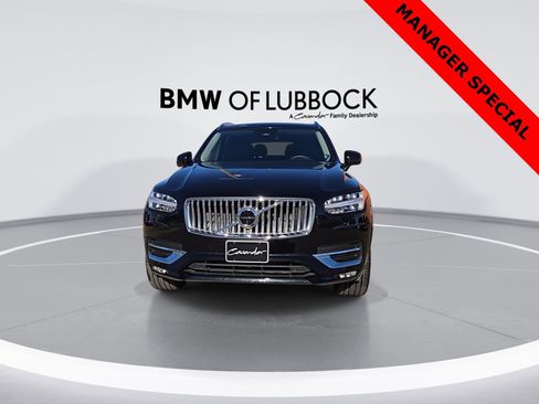 Used 2025 Volvo XC90 B5 Plus w/ Protection Package Premier image 3