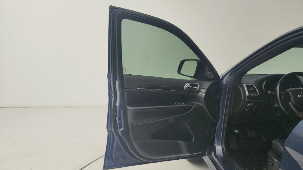 Used 2020 Jeep Grand Cherokee Limited X RWD image 19