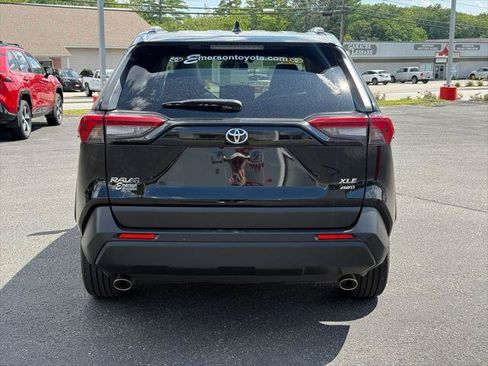 Certified 2023 Toyota RAV4 XLE Premium AWD/4WD image 4