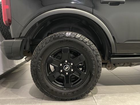 Used 2024 Ford Bronco Black Diamond AWD/4WD image 9