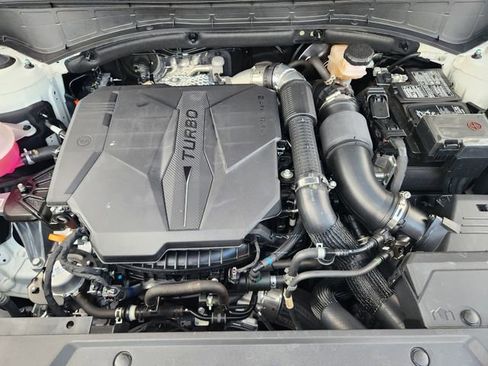 Certified 2025 Hyundai Santa Fe SEL image 22