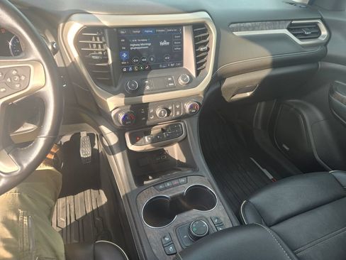 Used 2022 GMC Acadia Denali w/ Trailering Package FWD image 10