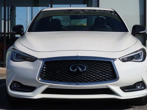Used 2020 INFINITI Q60 Red Sport 400 w/ Proactive Package image 2