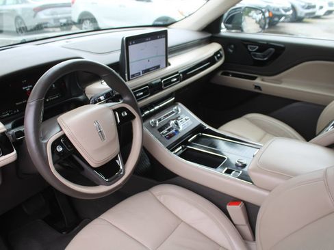 Used 2021 Lincoln Aviator Reserve w/ Equipment Group 201A AWD/4WD image 25
