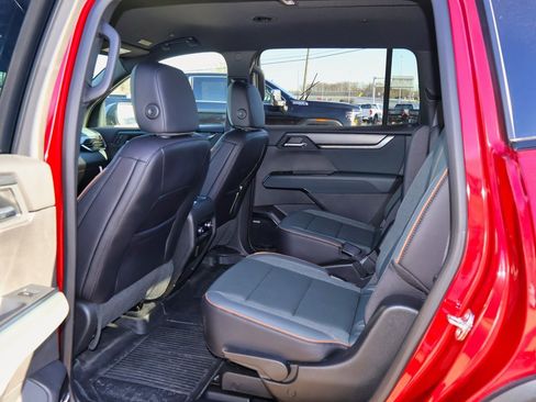 New 2025 GMC Acadia AT4 w/ LPO, Floor Liner Package image 10