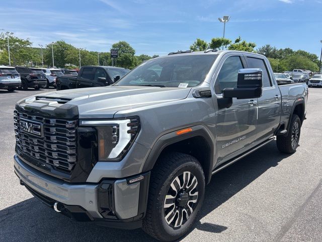 New 2026 GMC Sierra 3500 Denali Ultimate w/ LPO, Black Badging Package AWD/4WD image 7