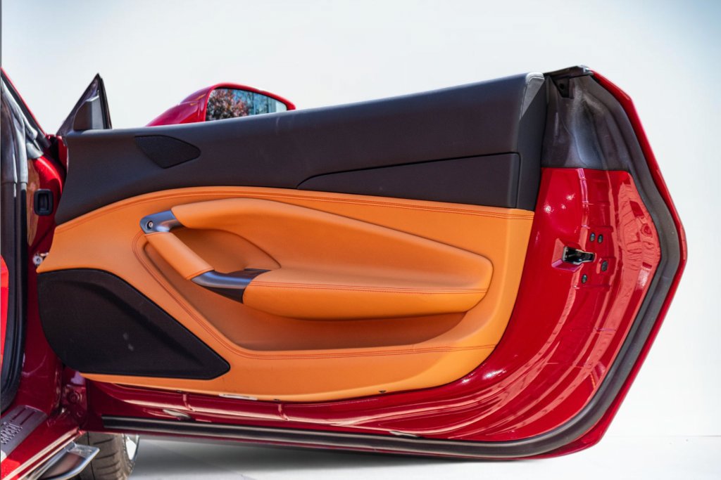 Certified 2022 Ferrari F8 Tributo RWD image 46
