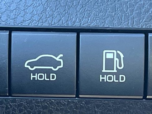 Used 2023 Toyota Camry SE image 31