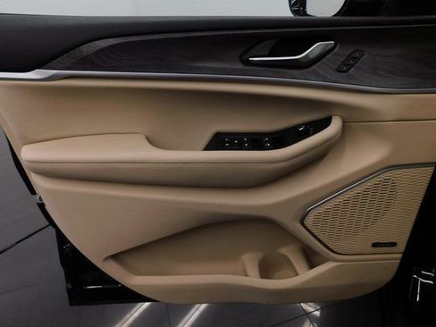 Used 2021 Jeep Grand Cherokee L Limited image 25