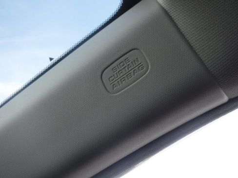 Used 2025 Honda CR-V EX-L image 31