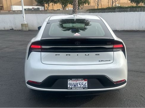 Used 2023 Toyota Prius Prime SE image 5