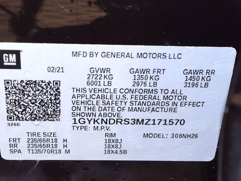 Used 2021 Cadillac XT5 Premium Luxury w/ LPO, Floor Liner Package AWD/4WD image 41
