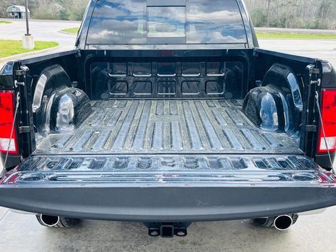Used 2019 RAM 1500 Big Horn image 33