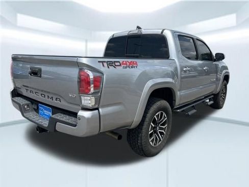 Used 2021 Toyota Tacoma TRD Sport w/ Technology Package AWD/4WD image 6
