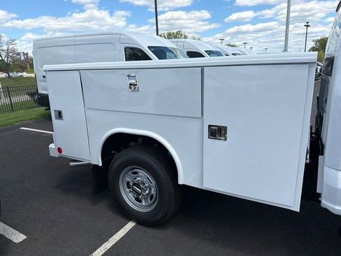 New 2026 Ford F250 XL w/ XL Chrome Package AWD/4WD image 5