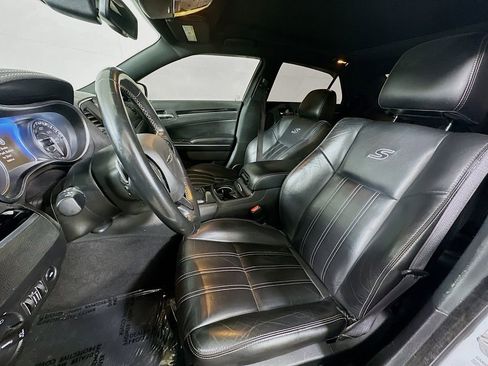 Used 2022 Chrysler 300 S image 15