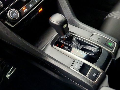 Used 2021 Honda Civic Sport image 16