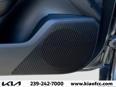 New 2025 Kia K4 LXS image 22