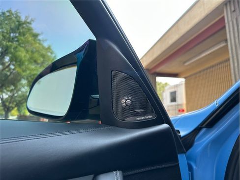 Used 2016 BMW M3 RWD image 25
