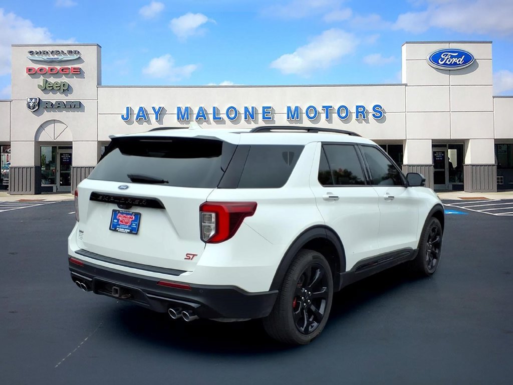 Certified 2023 Ford Explorer ST w/ Technology Package AWD/4WD image 3