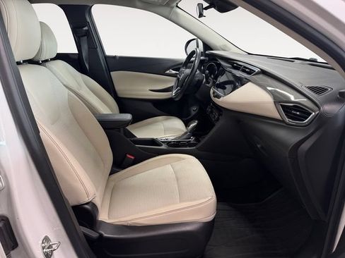 Used 2021 Buick Encore GX Select w/ Sport Touring Package AWD/4WD image 4